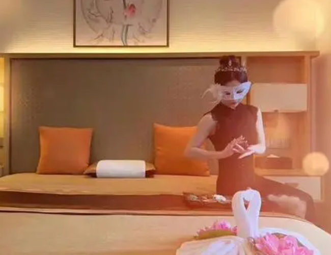 我在南通体验了下高端男士按摩spa会馆，私人会所花样超多